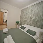 Greatforest 2 Apartment *