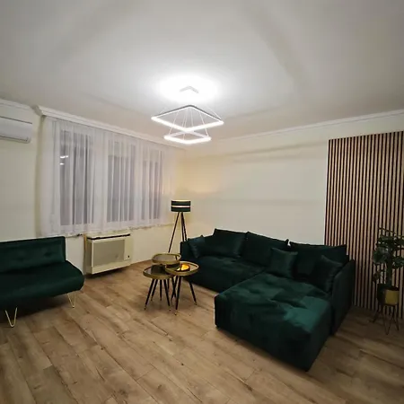 Greatforest 2 Apartament *